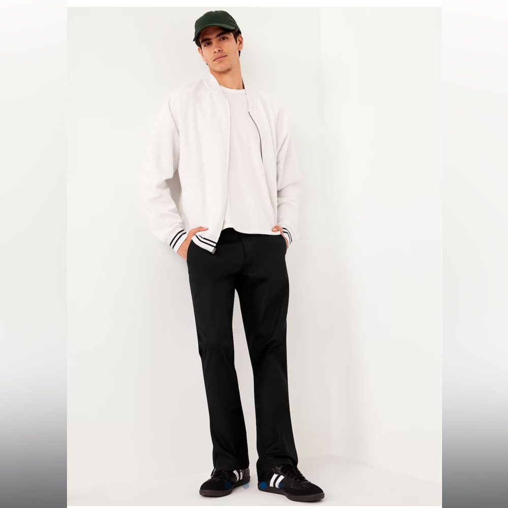 Old Navy Loose Ultimate Built-in Flex Chinos 31x30